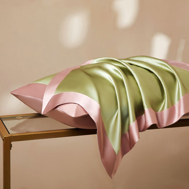 Luxury Skincare Gifts For Women - 40 Momme Silk Pillowcase Front Silk