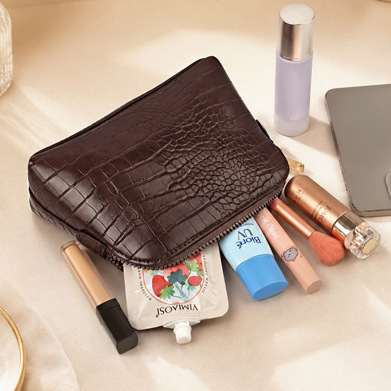 Luxury Crocodile Leather Patte - Luxury Skincare Samples review and price