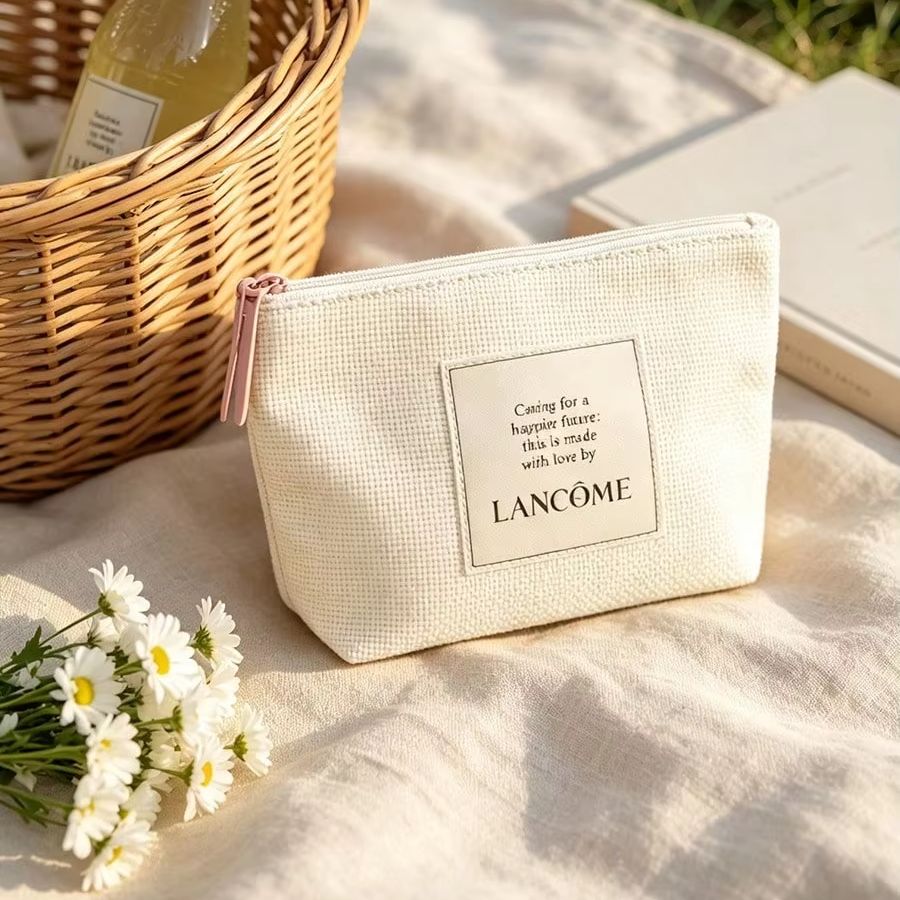 Lancome’s bag Cream White Text - Luxury Skincare Samples review and price