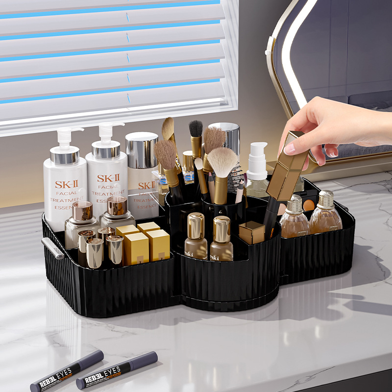 New 360° Rotating Makeup Brush - Luxury Skincare Samples review and price